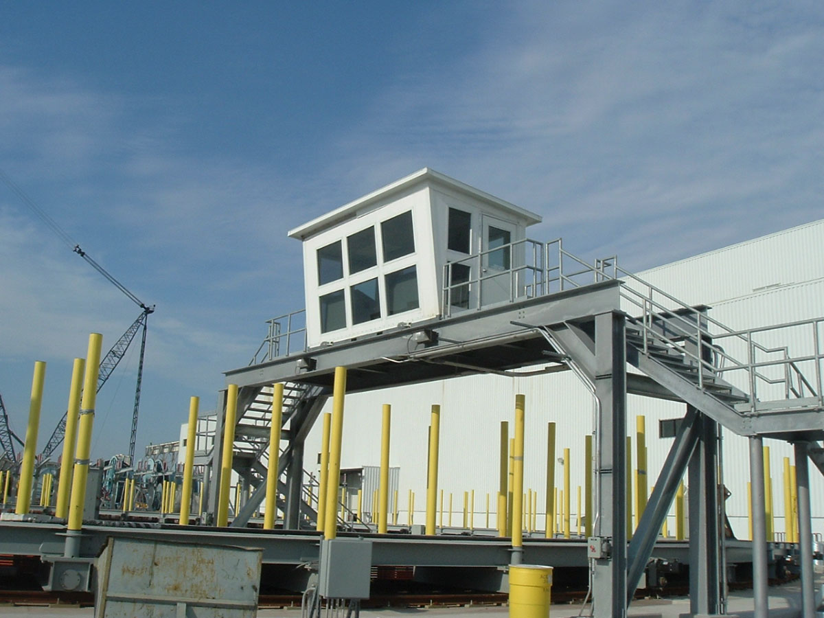 2003-01-01-00.01.10 KABTech Warehouse Mezzanines Increase Efficiency